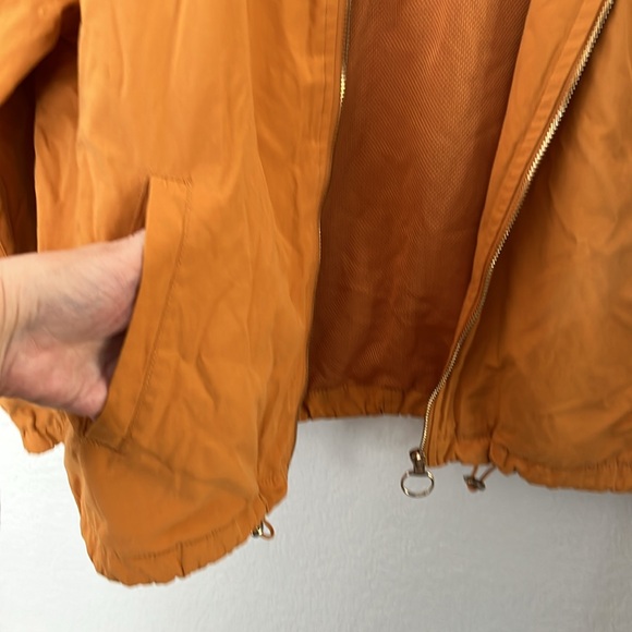 💛FOREVER 21 JACKET SILK EXTERIOR PRETTY GOLD COLOR SZ S 42Wx22L EXCELLENT COND. - Picture 6 of 6